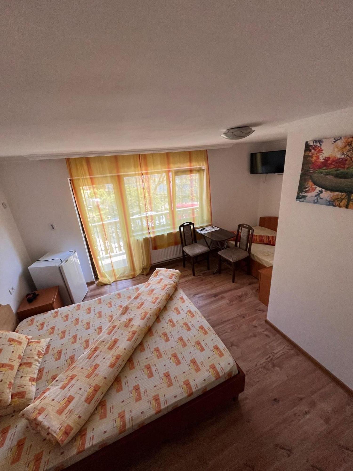 Casa Dina Hotel เบยเล เฮร์คูลาเน ภายนอก รูปภาพ